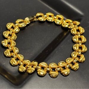 Vintage Krementz Bracelet